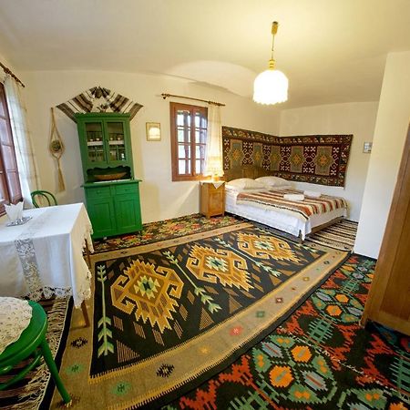 Casa Bunicii Din Bucovina Villa Vama  Ngoại thất bức ảnh