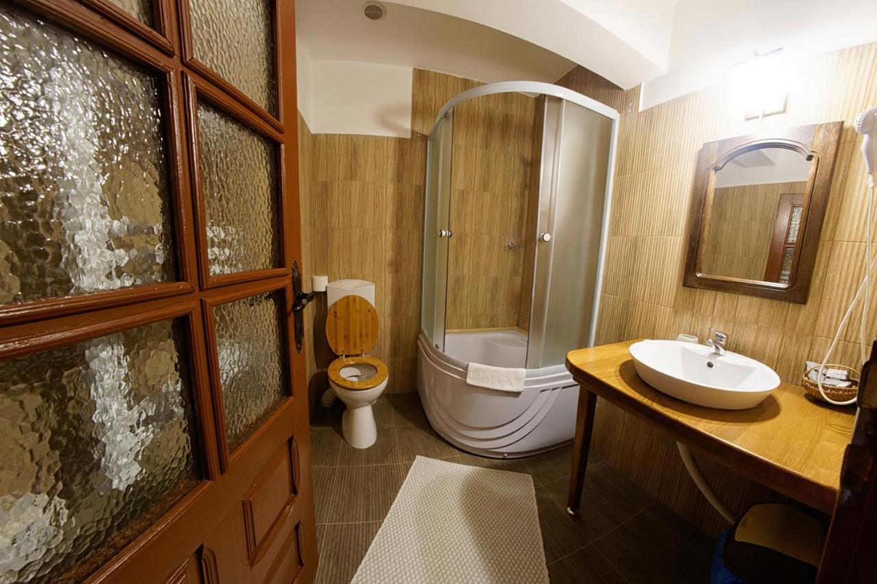 Casa Bunicii Din Bucovina Villa Vama  Ngoại thất bức ảnh